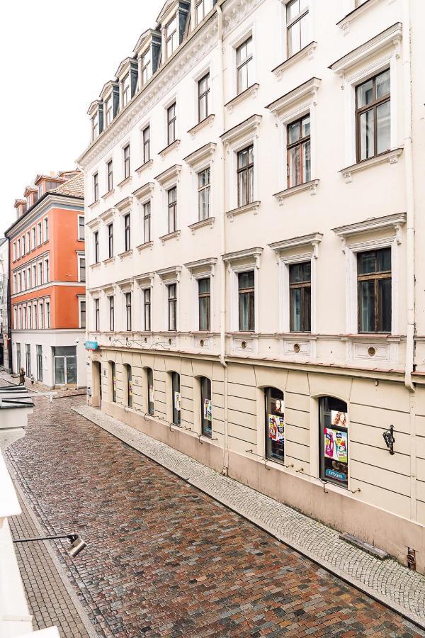 Lejlighed Morrison Apartment/15 Guests/7bedrooms/riga Old Town Riga