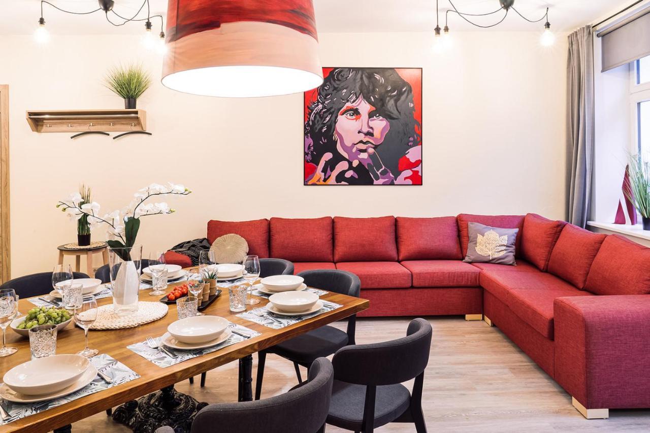 Morrison Apartment/15 Guests/7bedrooms/riga Old Town Appartement *